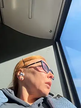 Snapshot of JenyJanys chatting on February 26, 2026, 2:16 pm JenyJanys online show from February 26, 2026, 2:16 pm