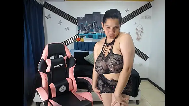 Snapshot of Zalomme chatting on July 13, 2026, 1:47 pm Zalomme online show from July 13, 2026, 1:47 pm