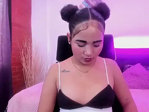  zara rosse online show from February 26, 2026, 9:47 pm