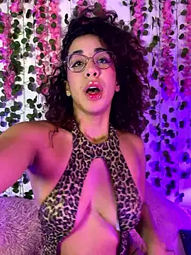 Snapshot of Woo_isDaphne chatting on February 26, 2026, 12:53 am Woo isDaphne online show from February 26, 2026, 12:53 am