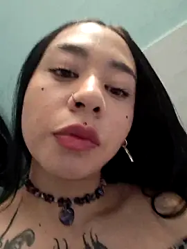 Zafira glow online show from February 8, 2026, 6:33 pm