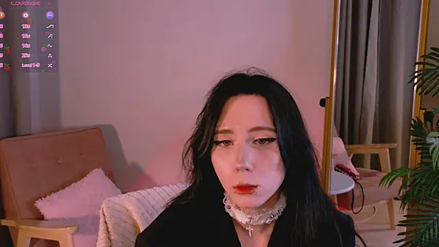 Snapshot of Asuka_miu chatting on May 31, 2026, 9:49 pm Asuka miu online show from May 31, 2026, 9:49 pm