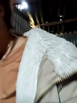 Yiyoongg online show from March 9, 2026, 2:15 am