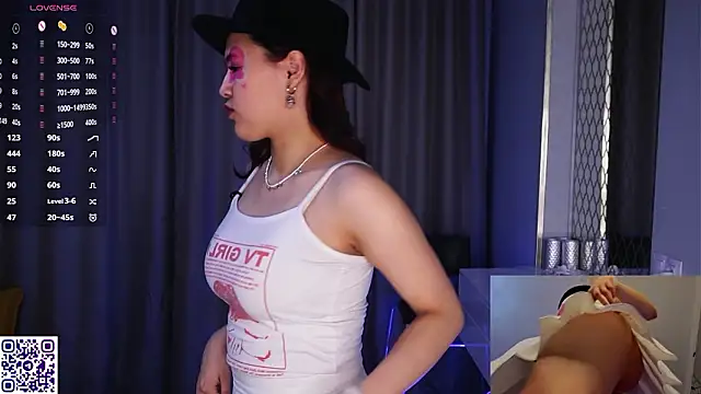 Snapshot of VerlieChahal chatting on March 8, 2026, 8:45 pm VerlieChahal online show from March 8, 2026, 8:45 pm