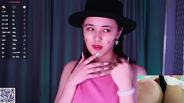 Snapshot of VerlieChahal chatting on March 9, 2026, 7:51 pm VerlieChahal online show from March 9, 2026, 7:51 pm