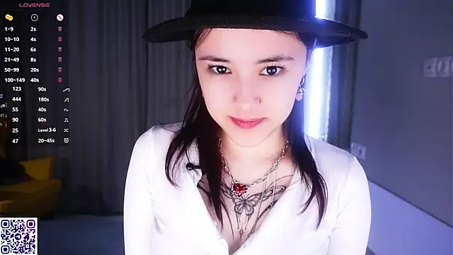 Snapshot of VerlieChahal chatting on March 20, 2026, 8:25 pm VerlieChahal online show from March 20, 2026, 8:25 pm