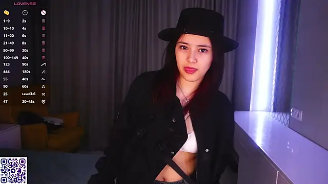 Snapshot of VerlieChahal chatting on April 8, 2026, 9:15 pm VerlieChahal online show from April 8, 2026, 9:15 pm