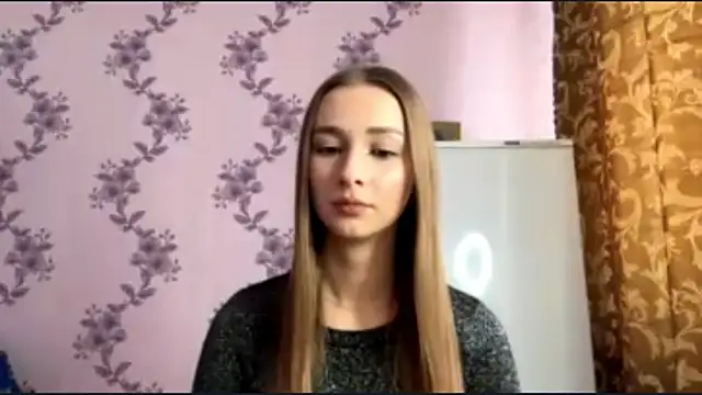 Snapshot of LacieHelaire chatting on February 16, 2026, 10:22 am LacieHelaire online show from February 16, 2026, 10:22 am