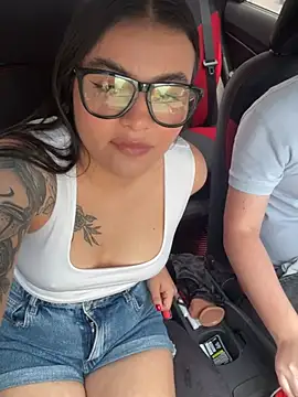 Violeta and Charlie online show from March 23, 2026, 4:55 pm