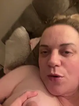 Snapshot of Piper_Milf_36 chatting on February 24, 2026, 10:41 pm Piper Milf 36 online show from February 24, 2026, 10:41 pm