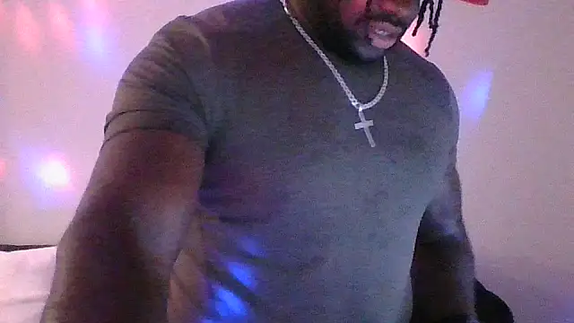 Snapshot of darkstallion7 chatting on February 17, 2026, 12:40 am darkstallion7 online show from February 17, 2026, 12:40 am