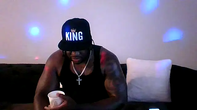 Snapshot of darkstallion7 chatting on February 23, 2026, 4:32 am darkstallion7 online show from February 23, 2026, 4:32 am