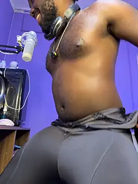 Snapshot of Ebanhot chatting on February 13, 2026, 3:46 am Ebanhot online show from February 13, 2026, 3:46 am