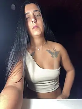 Snapshot of Nayhh chatting on March 14, 2026, 10:04 pm Nayhh online show from March 14, 2026, 10:04 pm