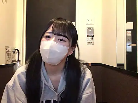 Snapshot of cocomi-coco0209 chatting on April 28, 2026, 4:23 pm cocomi-coco0209 online show from April 28, 2026, 4:23 pm