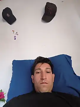 Snapshot of Gregoori chatting on February 17, 2026, 3:29 pm Gregoori online show from February 17, 2026, 3:29 pm