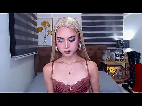 Snapshot of JuicyCockThea chatting on June 18, 2026, 11:36 am JuicyCockThea online show from June 18, 2026, 11:36 am
