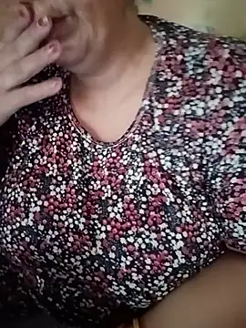 Snapshot of Simran_008 chatting on July 8, 2026, 2:16 am Simran 008 online show from July 8, 2026, 2:16 am