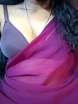 Snapshot of manu_sexy_ chatting on February 15, 2026, 11:08 am manu sexy online show from February 15, 2026, 11:08 am