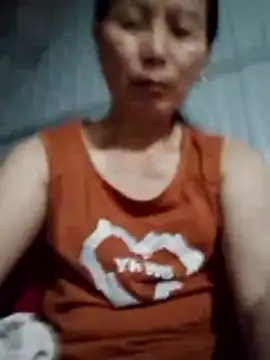 Snapshot of Kiss_love2 chatting on May 26, 2026, 7:54 pm Kiss love2 online show from May 26, 2026, 7:54 pm