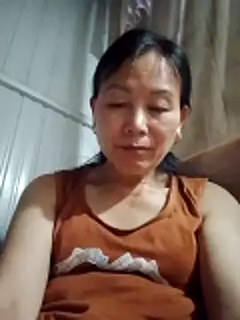Snapshot of Kiss_love2 chatting on June 9, 2026, 2:50 pm Kiss love2 online show from June 9, 2026, 2:50 pm