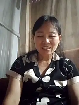 Snapshot of Kiss_love2 chatting on July 4, 2026, 12:55 pm Kiss love2 online show from July 4, 2026, 12:55 pm