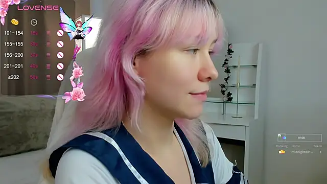 Snapshot of EmilyTrase chatting on June 11, 2026, 2:53 am EmilyTrase online show from June 11, 2026, 2:53 am