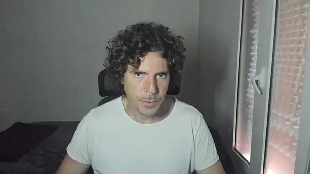 joaquin420 hot online show from April 14, 2026, 6:08 am