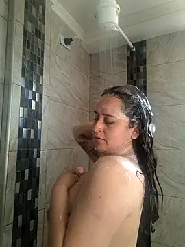 Snapshot of Jheriiz_1 chatting on February 12, 2026, 9:21 pm Jheriiz 1 online show from February 12, 2026, 9:21 pm