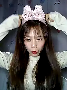 Snapshot of -Bada- chatting on March 11, 2026, 2:23 pm -Bada- online show from March 11, 2026, 2:23 pm