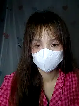 Snapshot of -Bada- chatting on April 14, 2026, 4:40 am -Bada- online show from April 14, 2026, 4:40 am