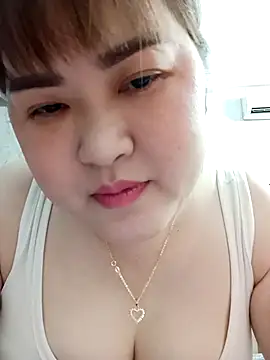 Snapshot of Kee-kimlee chatting on March 5, 2026, 5:03 am Kee-kimlee online show from March 5, 2026, 5:03 am