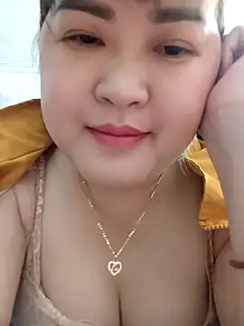 Snapshot of Kee-kimlee chatting on March 6, 2026, 2:35 pm Kee-kimlee online show from March 6, 2026, 2:35 pm