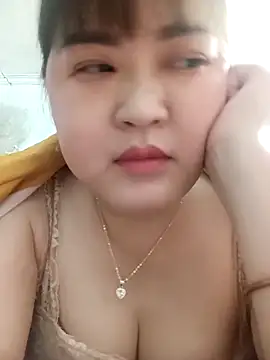 Snapshot of Kee-kimlee chatting on March 13, 2026, 9:38 am Kee-kimlee online show from March 13, 2026, 9:38 am
