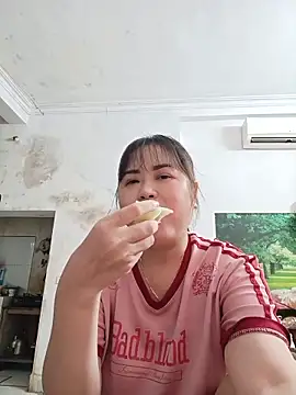 Snapshot of Kee-kimlee chatting on May 30, 2026, 1:08 pm Kee-kimlee online show from May 30, 2026, 1:08 pm