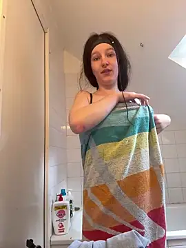 Snapshot of Mis-Elisa96 chatting on March 3, 2026, 9:37 am Mis-Elisa96 online show from March 3, 2026, 9:37 am