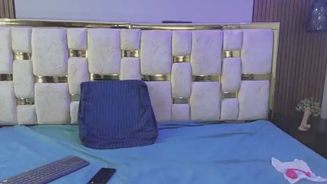  angela45cute online show from April 9, 2026, 3:50 am