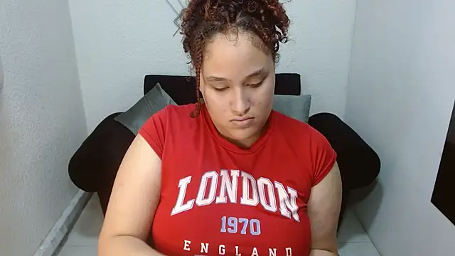 leilanewgirl online show from April 1, 2026, 12:39 pm