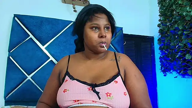 Snapshot of AlexaRousse4u chatting on July 11, 2026, 12:24 am AlexaRousse4u online show from July 11, 2026, 12:24 am