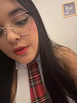 victtoria18 online show from March 14, 2026, 5:35 am