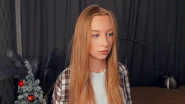 CarmenLipkin online show from February 20, 2026, 9:15 pm