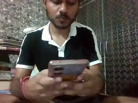 Abhitheplayboy24 online show from April 21, 2026, 10:34 pm