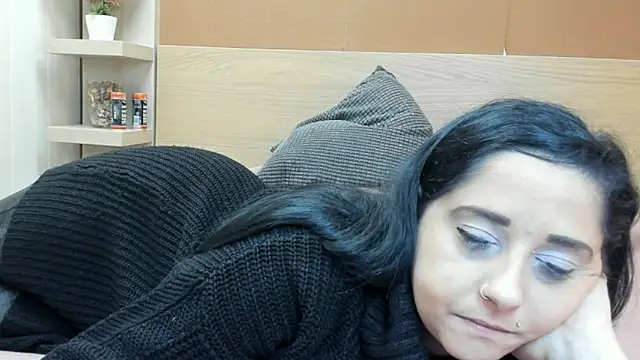 PinkyTwerkyX online show from December 18, 2025, 2:34 pm