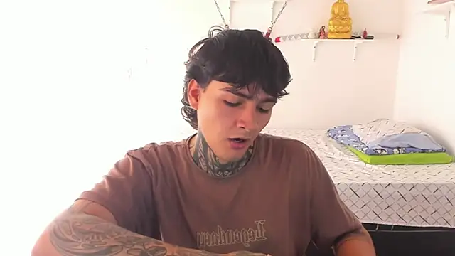 Snapshot of Your_Tao chatting on February 25, 2026, 6:28 pm Your Tao online show from February 25, 2026, 6:28 pm