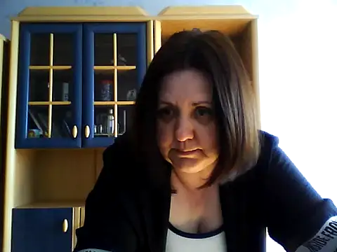 LockyCharm111 online show from March 12, 2026, 11:05 am