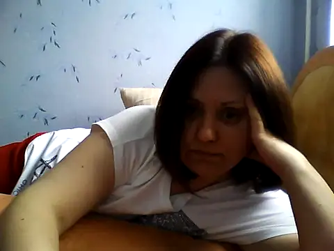 Snapshot of LockyCharm111 chatting on May 17, 2026, 9:38 am LockyCharm111 online show from May 17, 2026, 9:38 am