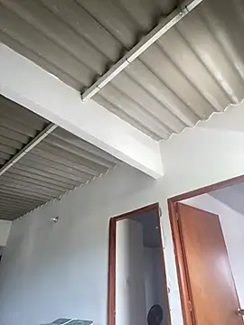 Lucy strong1 online show from February 26, 2026, 4:06 pm