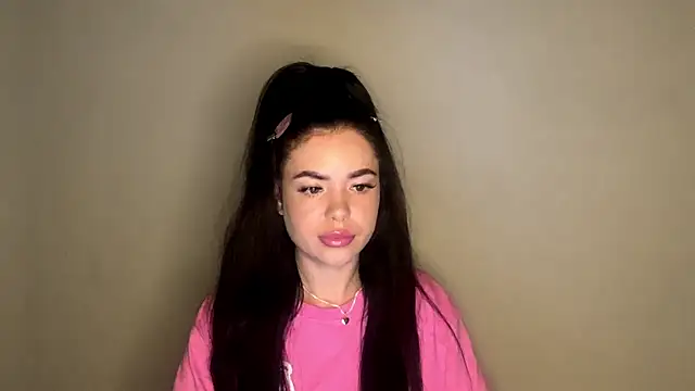 NicoleSensual online show from May 7, 2026, 8:25 pm