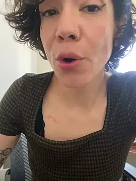 JeanneDuval8888 online show from March 8, 2026, 9:29 pm