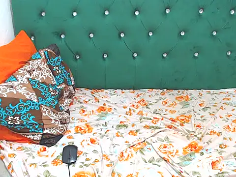 NtandoXx online show from February 13, 2026, 3:46 am